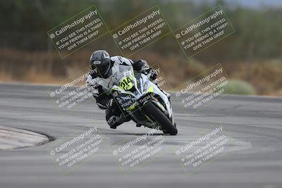 media/Sep-21-2025-Race Pace (Sun) [[98bf33ef95]]/Verified/4-Turn 3 (920am)/